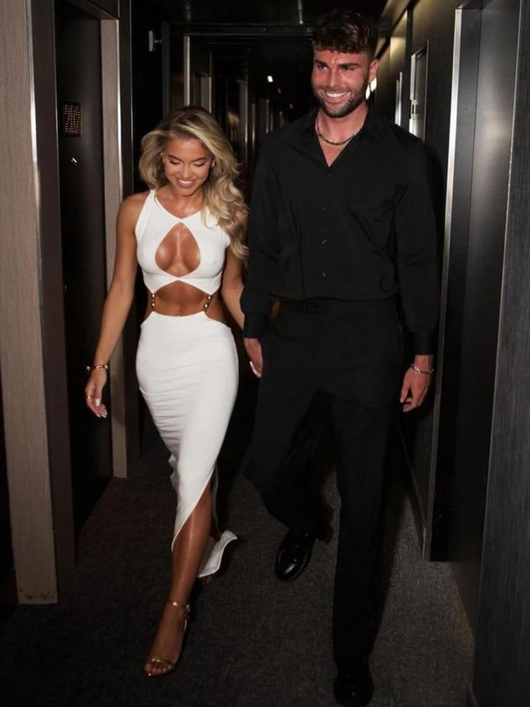 Ari – Cut-Out Maxi Dress