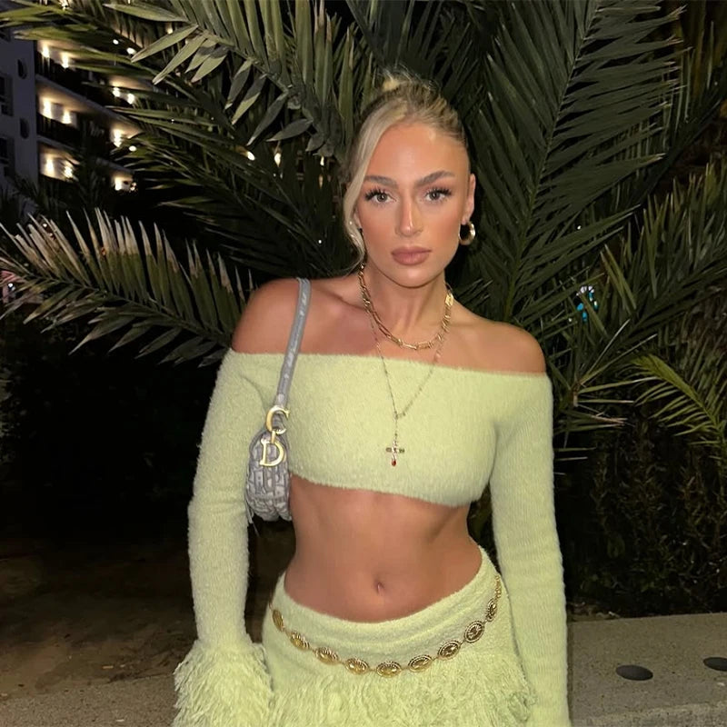 Nola – Off-Shoulder Knit Duo