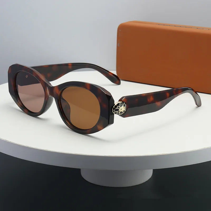 The Reina Shades